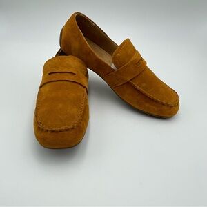 BORN Women-SZ 8-Melinda Penny Loafer Driving Shoes tan Honey Orange Suede Shoes
